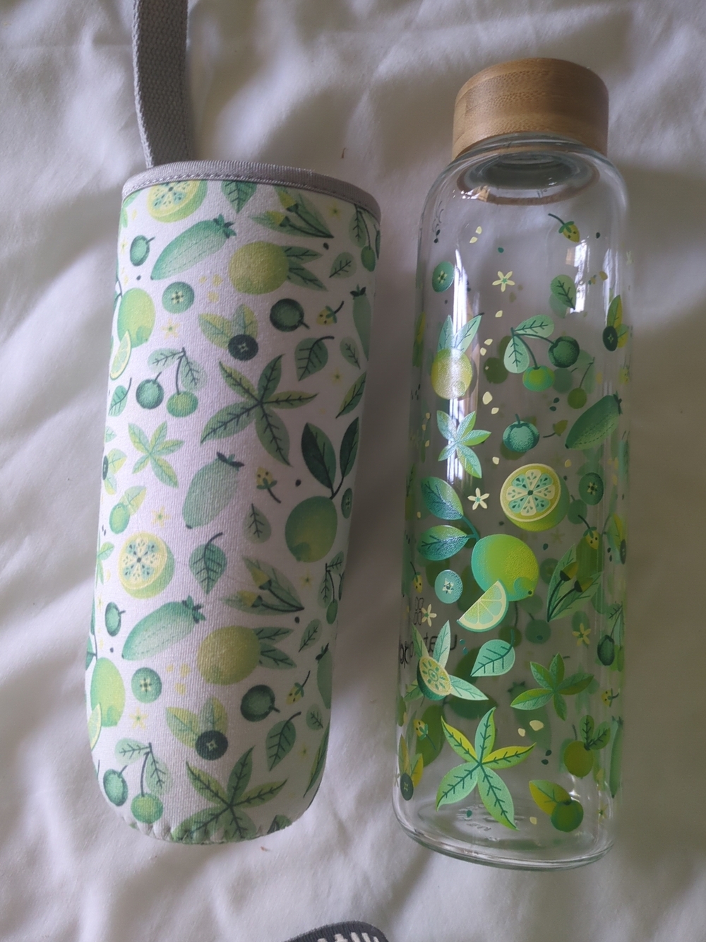 Water Drop Green Citrus Glass Water Bottle with Bamboo Lid